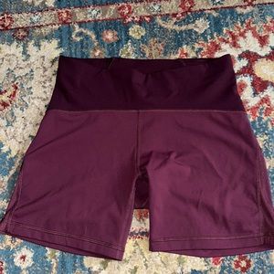 Lululemon biker shorts